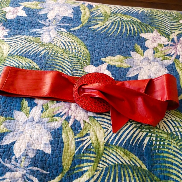 Accessories - 80’s Red Leather Wrap Belt